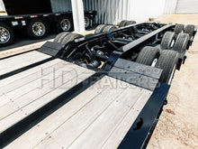 Load image into Gallery viewer, Kalyn Siebert VersaMAXX 50 Ton (Bus Trailer) Hydraulic Neck RGN