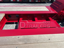 Load image into Gallery viewer, Fontaine 55 Ton Hydraulic Neck w/ Wheel Covers & Accent Package