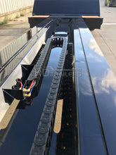 Load image into Gallery viewer, Kalyn Siebert 40 Ton Hydraulic Extendable