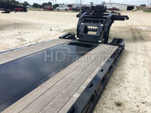 Load image into Gallery viewer, Kalyn Siebert 50 Ton VersaMAXX-EXT (48-53ft)