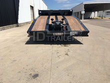 Load image into Gallery viewer, Kalyn Siebert 40 Ton Slide Axle
