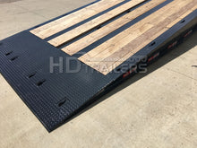 Load image into Gallery viewer, Kalyn Siebert 40 Ton Slide Axle