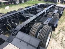 Load image into Gallery viewer, Kalyn Siebert 50 Ton VersaMAXX-EXT (48-53ft)