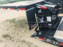 Load image into Gallery viewer, XL Specialized 40 Ton Hydraulic Mini Deck
